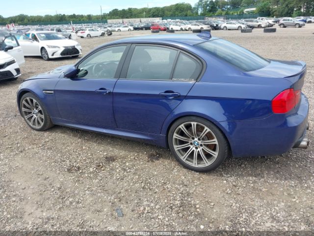 2010 BMW M3 WBSPM9C59AE202377 Photo 2