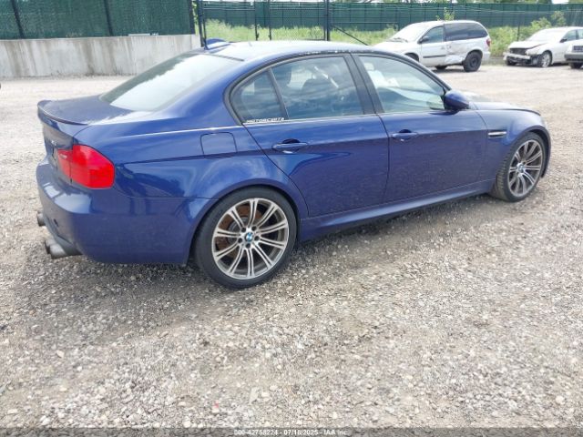 2010 BMW M3 WBSPM9C59AE202377 Photo 3