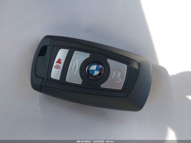2016 BMW 320I WBA8E5G59GNU21325 Photo 10