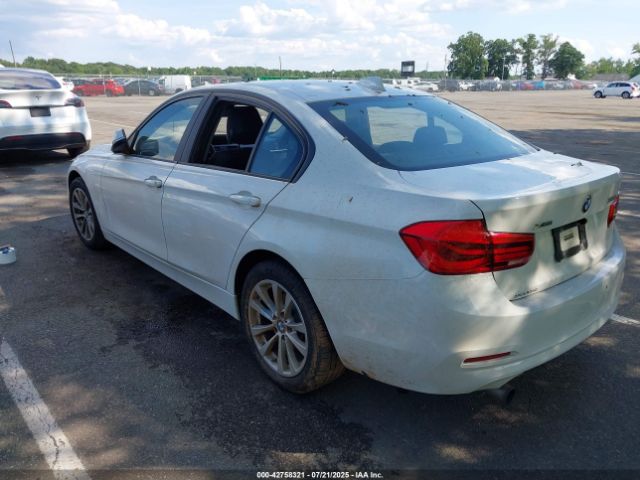 2016 BMW 320I WBA8E5G59GNU21325 Photo 2