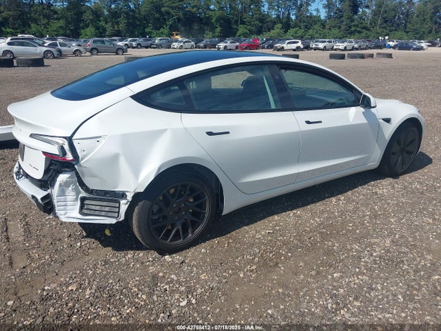 2024 TESLA MODEL 3 5YJ3E1EB9RF771683 Photo 3