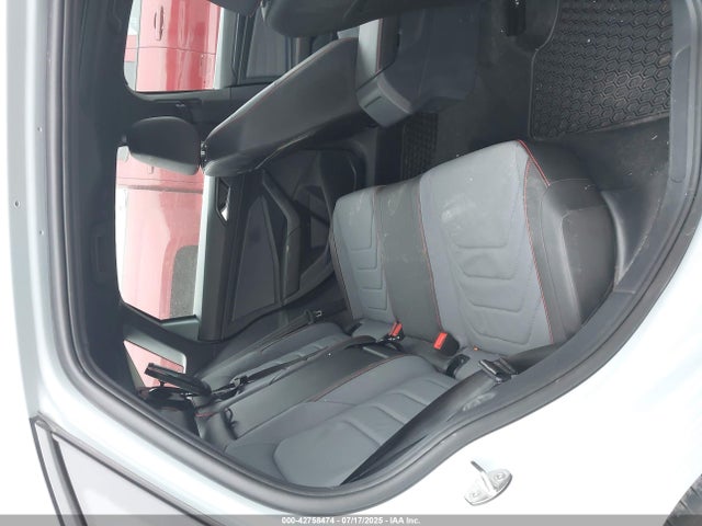 3VW2T7BU9SM018681 Volkswagen tsi
