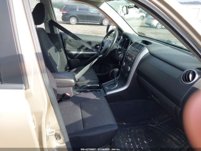2008 SUZUKI GRAND VITARA JS3TD941584100559 Photo 4