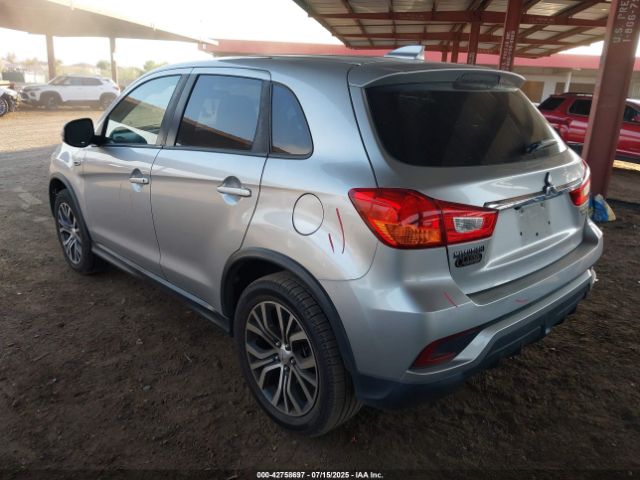 2018 MITSUBISHI OUTLANDER SPORT JA4AP3AU1JZ015259 Photo 2