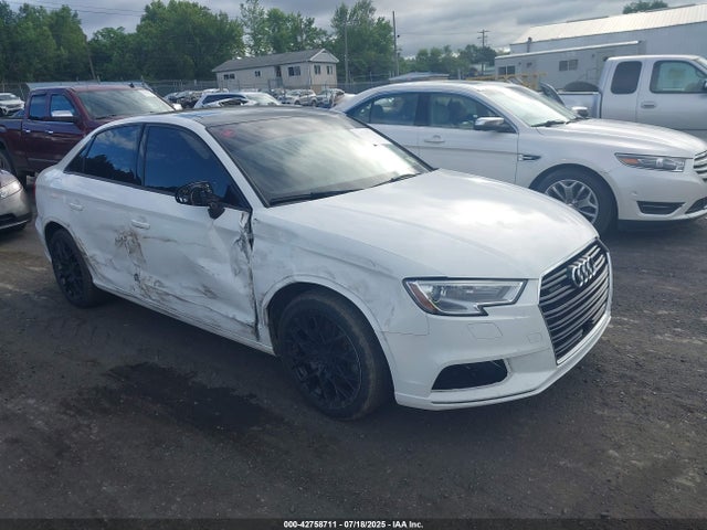 2018 AUDI A3 WAUB8GFF4J1071801 Photo 0