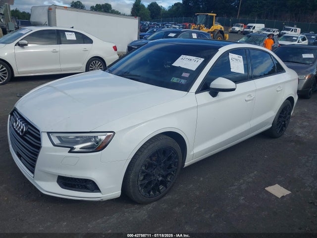 2018 AUDI A3 WAUB8GFF4J1071801 Photo 1