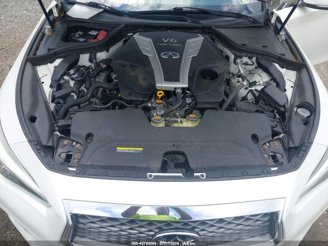 JN1EV7AR7JM443319 Infiniti Q50