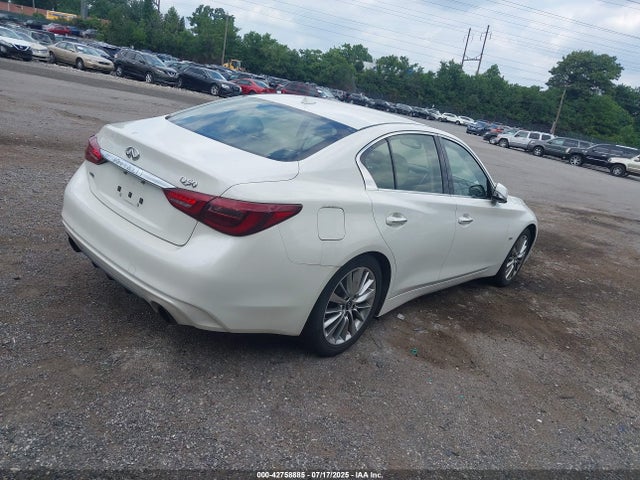 JN1EV7AR7JM443319 Infiniti Q50
