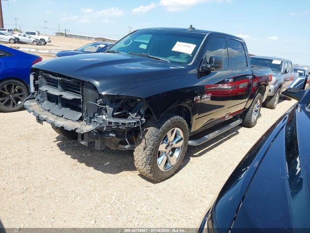 RAM 1500 2015 3C6RR7LT0FG589543 Image 2