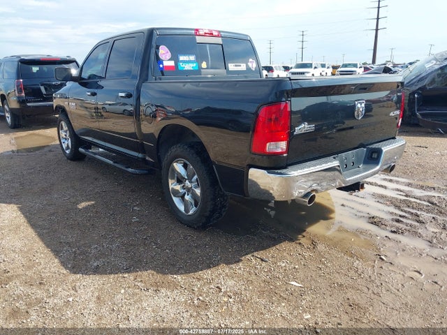 RAM 1500 2015 3C6RR7LT0FG589543 Image 3