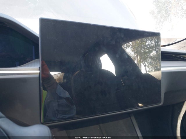 2023 TESLA MODEL S 5YJSA1E57PF508686 Photo 6