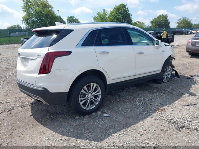 2020 CADILLAC XT5 1GYKNCRS0LZ144108 Photo 3