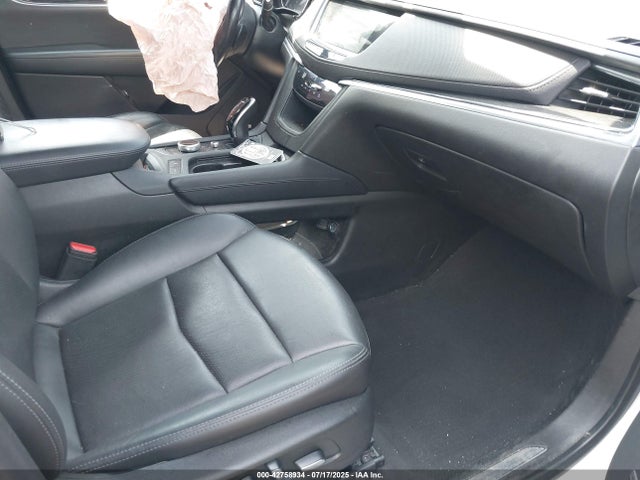 2020 CADILLAC XT5 1GYKNCRS0LZ144108 Photo 4