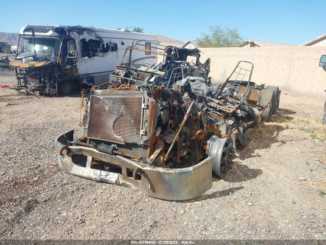 3AKJGLD55FSGA4010 Freightliner detroit diesel dd15 ev