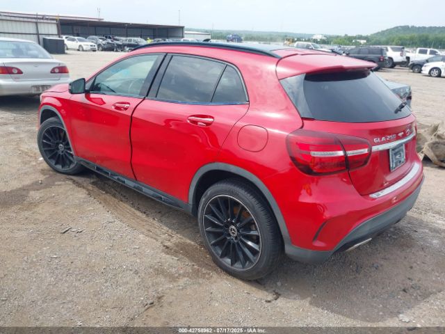 2019 MERCEDES-BENZ GLA 250 WDCTG4GB8KJ586073 Photo 2