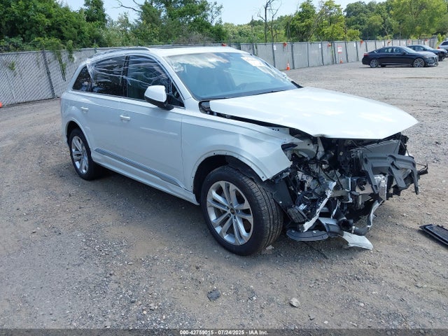 2025 AUDI Q7 WA1LVBF73SD017847 Photo 0