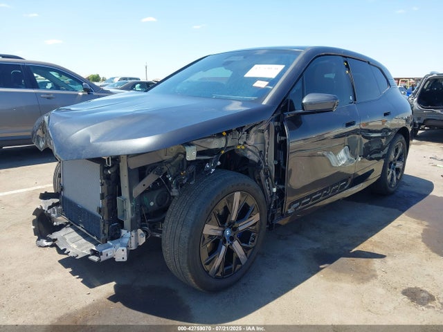 WB523CF06SCS53460 BMW Ix