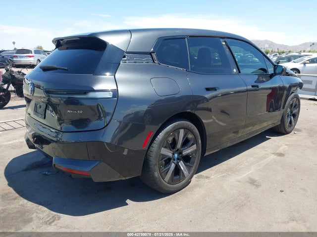 WB523CF06SCS53460 BMW Ix