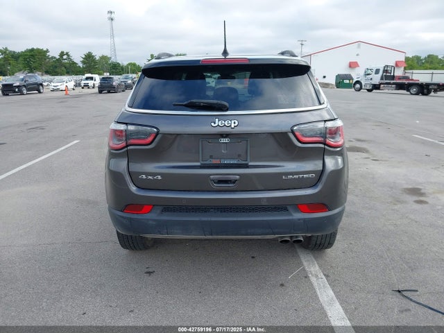 3C4NJDCB4JT484993 Jeep Compass