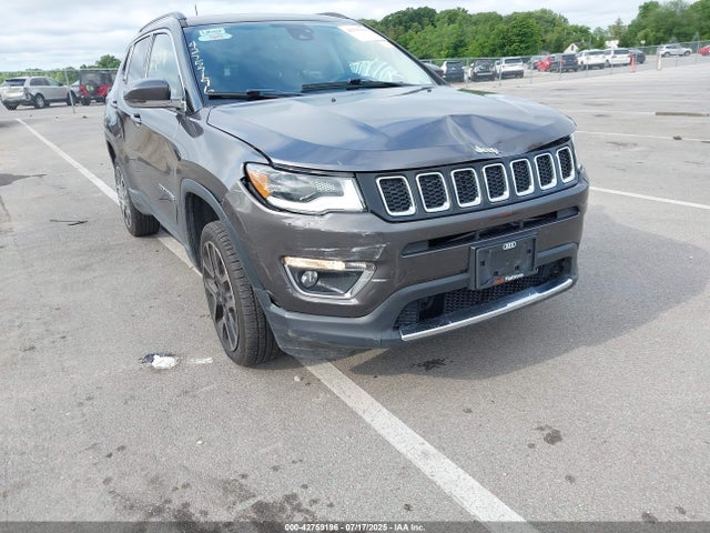 3C4NJDCB4JT484993 Jeep Compass