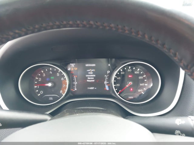 3C4NJDCB4JT484993 Jeep Compass