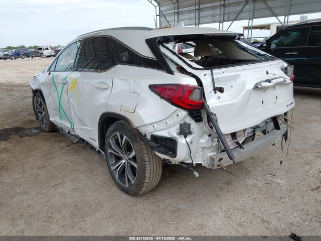 Lexus 2017 2017 2T2BGMCA2HC018691 Image 3