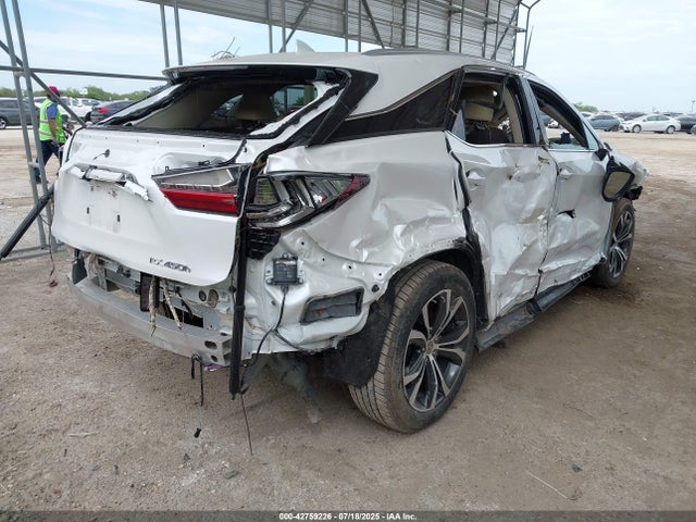 Lexus 2017 2017 2T2BGMCA2HC018691 Image 4