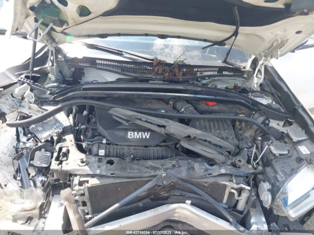 2018 BMW X2 WBXYJ5C30JEF79939 Photo 9