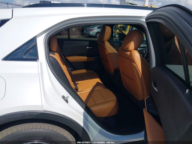 2020 CADILLAC XT4 1GYFZER4XLF116224 Photo 7