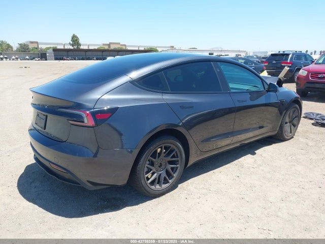 2024 TESLA MODEL 3 5YJ3E1EA9RF735872 Photo 3