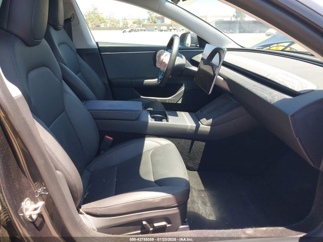 2024 TESLA MODEL 3 5YJ3E1EA9RF735872 Photo 4