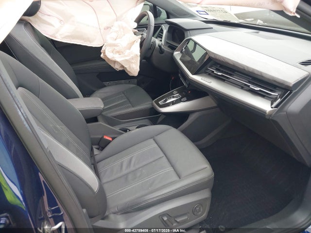 2023 AUDI Q4 E-TRON WA1BCBFZXPP026392 Photo 4