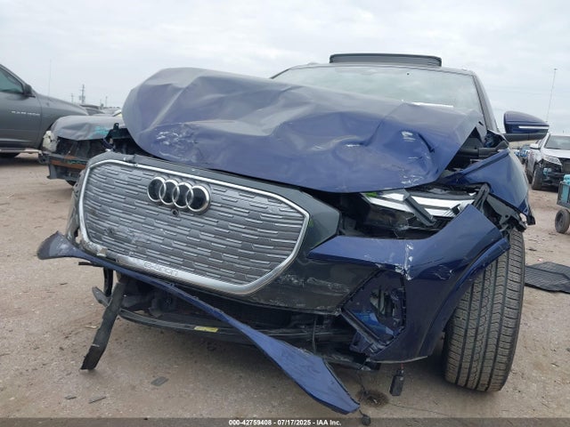2023 AUDI Q4 E-TRON WA1BCBFZXPP026392 Photo 5