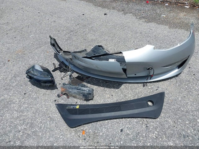 Tesla MODEL 3 2018 5YJ3E1EB7JF074825 Image 12