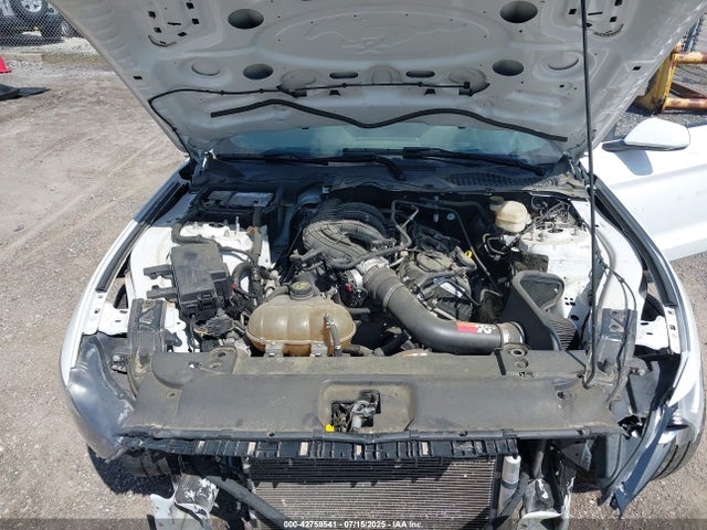 Ford 5.0l 4v premium fuel 2017 1FA6P8CF8H5332597 Image 10