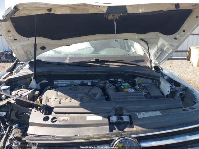 3VV3B7AX9KM045564 Volkswagen 2019
