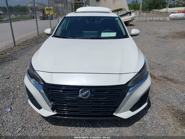 Nissan 2024 2024 1N4BL4DV4RN312342 Image 12