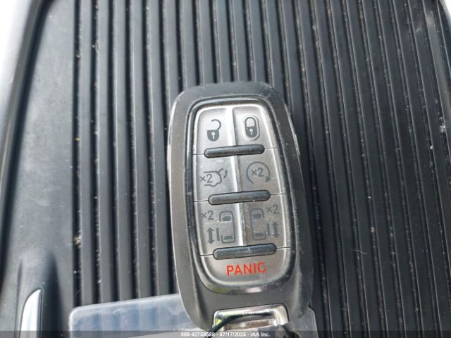 2023 CHRYSLER PACIFICA 2C4RC1BG5PR559686 Photo 10