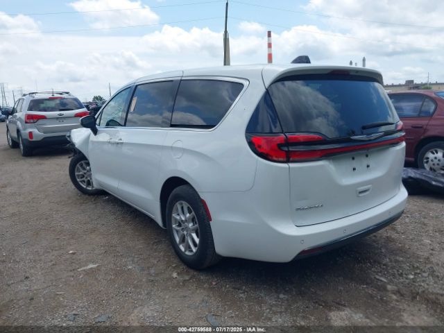 2023 CHRYSLER PACIFICA 2C4RC1BG5PR559686 Photo 2