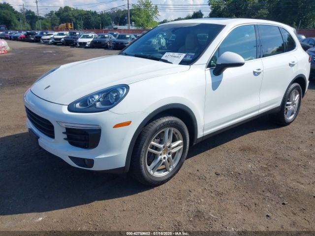 2016 PORSCHE CAYENNE WP1AA2A29GKA09130 Photo 1