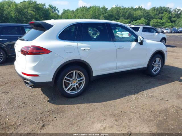 2016 PORSCHE CAYENNE WP1AA2A29GKA09130 Photo 3