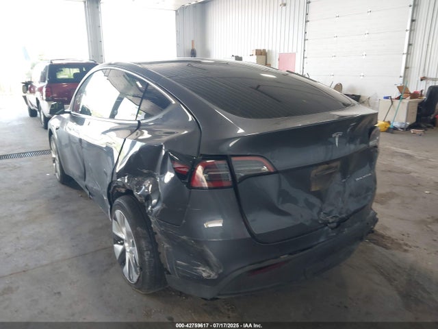 2023 TESLA MODEL Y 7SAYGDEE8PA058962 Photo 5