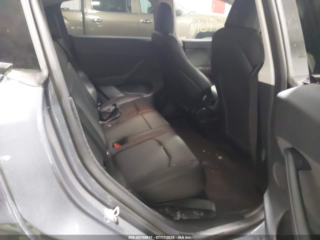2023 TESLA MODEL Y 7SAYGDEE8PA058962 Photo 7