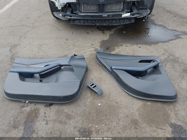 3MVDMBBL8MM210971 Mazda py