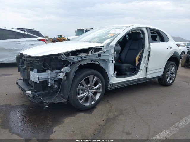 3MVDMBBL8MM210971 Mazda py
