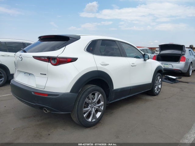3MVDMBBL8MM210971 Mazda py