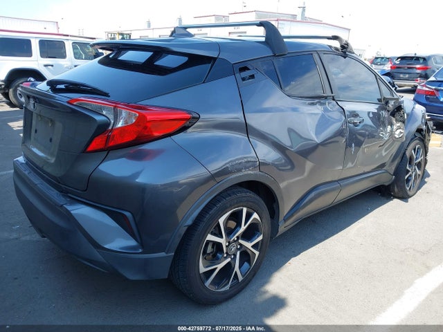NMTKHMBX1JR049465 Toyota 3zr-fae