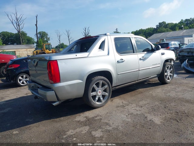 2012 CADILLAC ESCALADE EXT 3GYT4NEF8CG239155 Photo 3