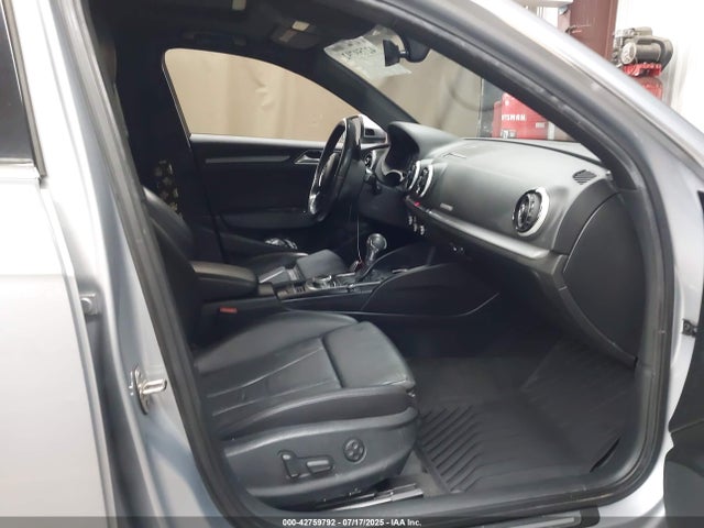 2016 AUDI A3 E-TRON WAUTPBFF7GA133968 Photo 4