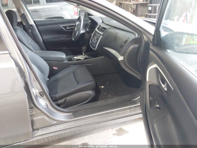 Nissan 2016 2016 1N4AL3AP5GC210813 Image 5